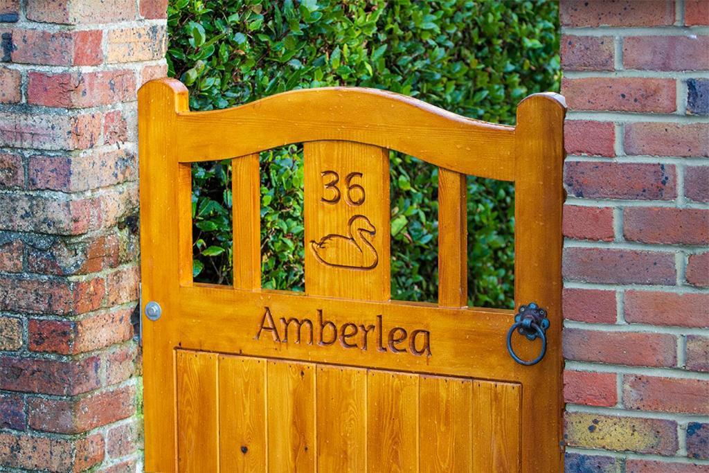 Amberlea Guest House Swanage Exterior photo